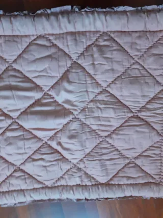 Cuscino/Tappeto Beige Trapuntato