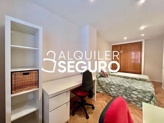 Piso en alquiler en Mirasierra en Madrid