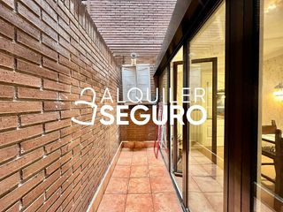 Piso en alquiler en Mirasierra en Madrid