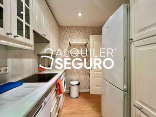 Piso en alquiler en Mirasierra en Madrid