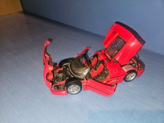 Coche Ferrari F50