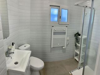 Piso en alquiler en Universidad - Los Lirios en Logroño