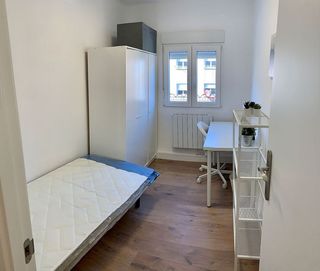 Piso en alquiler en Universidad - Los Lirios en Logroño