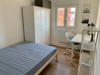 Piso en alquiler en Universidad - Los Lirios en Logroño