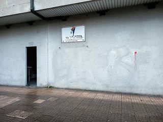Local comercial en venta en Zona Fernández Ladreda en Pontevedra