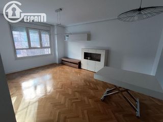 Piso en alquiler en Cuatro vientos en Madrid