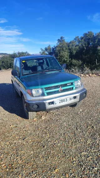 Mitsubishi Montero 2000
