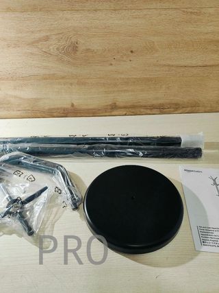 Porta cappelli da terra - Amazon Basics