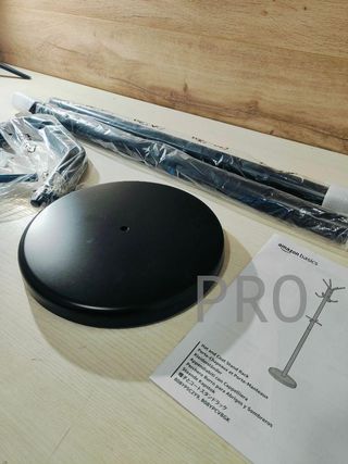 Porta cappelli da terra - Amazon Basics