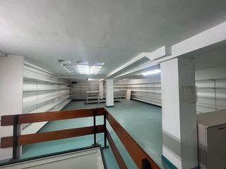 Local comercial en venta en San Ignacio-Elorrieta en Bilbao