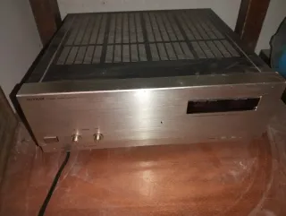 Amplificador Luxman M-03 Negro