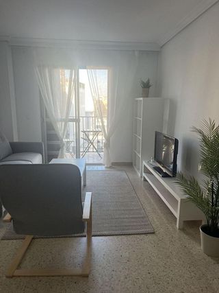 Piso en alquiler en La Plata en Sevilla