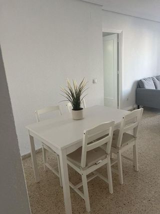 Piso en alquiler en La Plata en Sevilla