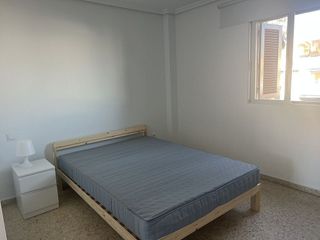 Piso en alquiler en La Plata en Sevilla