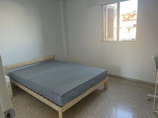 Piso en alquiler en La Plata en Sevilla