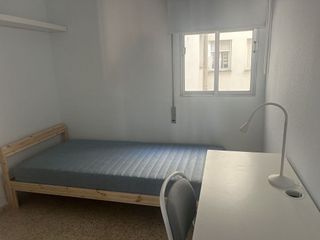 Piso en alquiler en La Plata en Sevilla