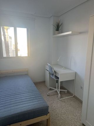 Piso en alquiler en La Plata en Sevilla