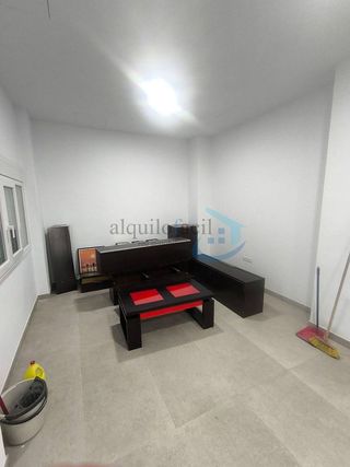 Piso en alquiler en El Molinillo - Capuchinos en Málaga