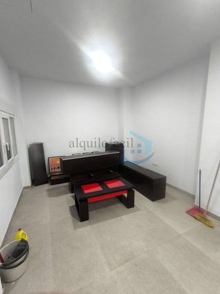 Piso en alquiler en El Molinillo - Capuchinos en Málaga