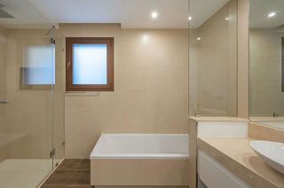 Chalet en alquiler en Nagüeles Alto en Marbella