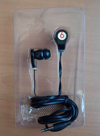 Auriculares Beats Rojos con Cable