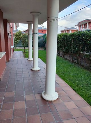 Chalet en alquiler en Santa Cruz de Bezana