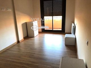 Piso en alquiler en San Isidro - Los Almendros en Alcalá de Henares