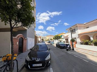 Local comercial en venta en Los Boliches en Fuengirola