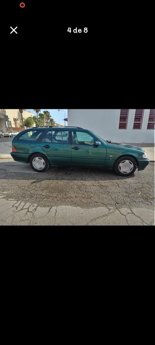 Mercedes-Benz Clase C 2005