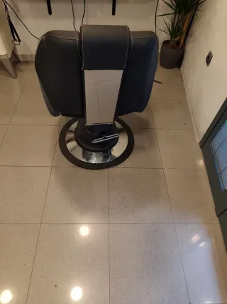 Mobiliario barbería.