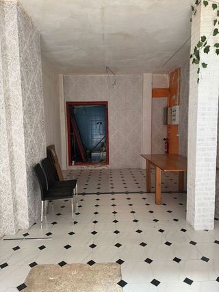 Local comercial en alquiler en Artigas - Llefià en Badalona