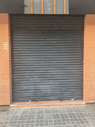 Local comercial en alquiler en Artigas - Llefià en Badalona
