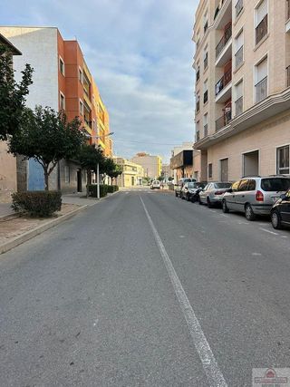 Garaje en venta en Albatera