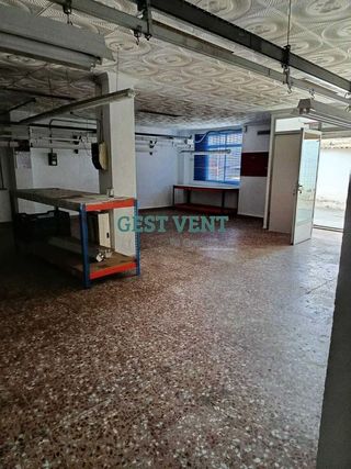 Local comercial en venta en Petrer