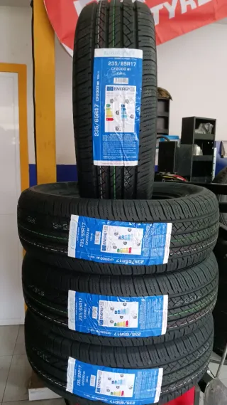 235/65 R17 108H COMFORSER CF2000