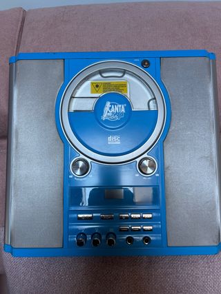 Equipo de música Canta FM