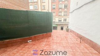 Piso en alquiler en Centro en Logroño