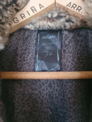 Chaleco peludo Bershka