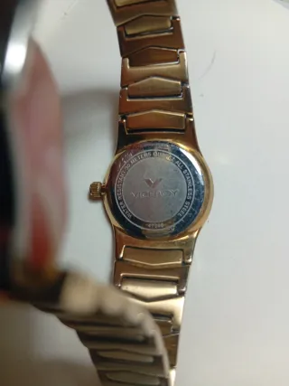 Reloj Viceroy Dorado Esfera Redonda