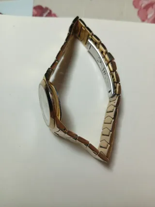 Reloj Viceroy Dorado Esfera Redonda