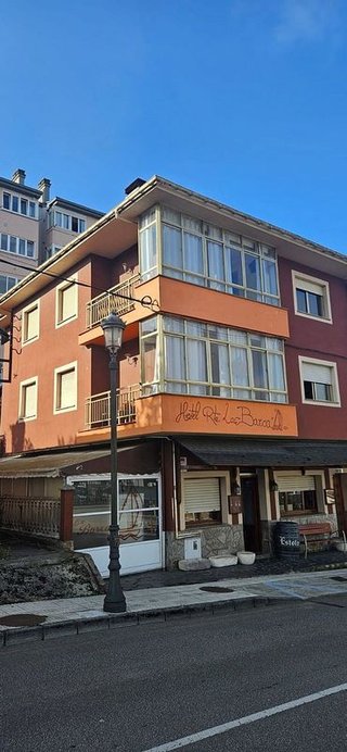 Hotel en venta en Navia