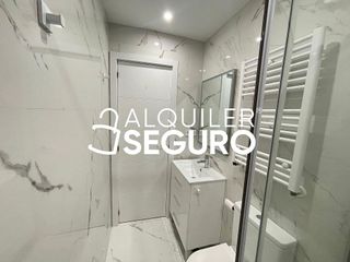 Piso en alquiler en Puerta bonita en Madrid