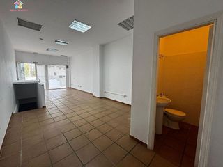 Local comercial en alquiler en San Enrique-Guadiaro-Pueblo Nuevo en San Roque