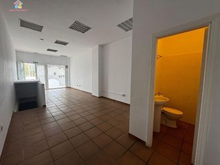 Local comercial en alquiler en San Enrique-Guadiaro-Pueblo Nuevo en San Roque
