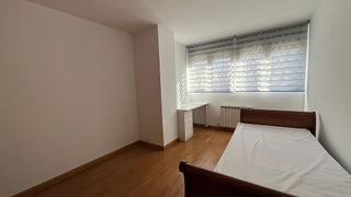 Piso en alquiler en Peñagrande en Madrid