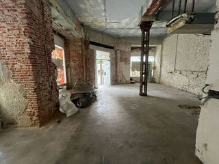Local comercial en alquiler en Almagro en Madrid