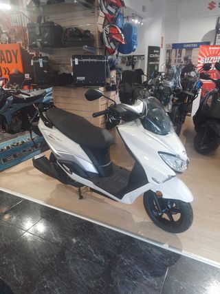 Suzuki Address 125cc Scooter Automática