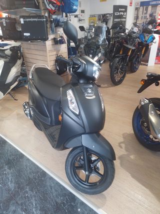Suzuki Address 125cc Scooter Automática