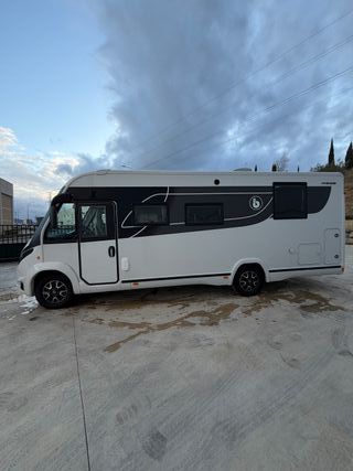 AUTOCARAVANA INTEGRAL BENIMAR AMPHYTRIOM 998
