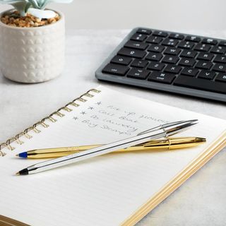 BIC Cristal Shine Penne a Sfera Punta Media, (1.00